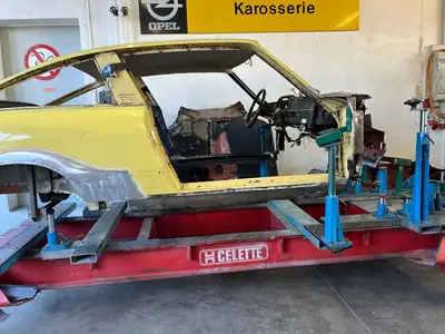Fiat 128 Moretti Coupé 1970 — Bijou automobile mythique, exemplaire ultra-rare — fianco