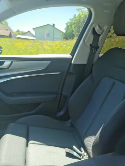 Audi A6 Avant 40 TDI quattro — Break premium avec garantie constructeur et faible kilométrage — Thumbnail 15