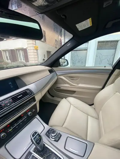 BMW 535d Touring Steptronic — Break diesel performant, 163 000 km, sans sinistre — Miniature 7