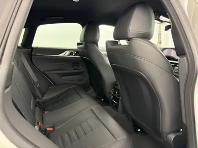 BMW 420i G Coupé M Sport — Élégance sportive, première main avec garantie constructeur — Thumbnail 8