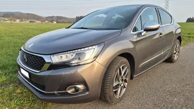 DS 4 2.0 Blue HDi Sport Chic — Diesel efficace, équipement premium, 107'000 km — arrière