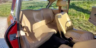 Alfa Romeo Giulia 1300 GT Junior 1975 — Coupé sportif vintage, historique sans sinistre — Miniatur 8