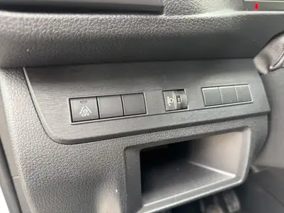 Opel Vivaro Cargo 1.5 D — Utilitaire diesel fiable, 1'890 km seulement — Thumbnail 22