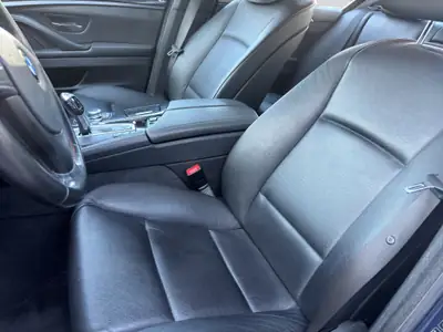 BMW 530d xDrive Steptronic — Berline premium diesel, transmission intégrale, sans sinistre — Miniatur 14