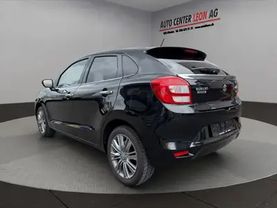 Suzuki Baleno 1.0 Boosterjet Compact Top — Citadine agile, entretien à jour et caméra — intérieur