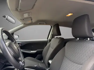 Suzuki Baleno 1.0 Boosterjet Compact Top — Citadine agile, entretien à jour et caméra — Miniature 21