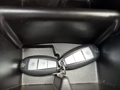 Suzuki Baleno 1.0 Boosterjet Compact Top — Citadine agile, entretien à jour et caméra — Miniature 25