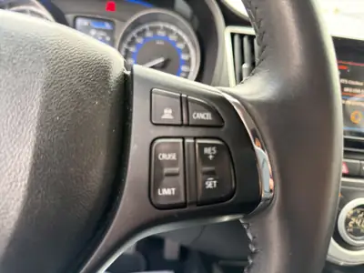 Suzuki Baleno 1.0 Boosterjet Compact Top — Citadine agile, entretien à jour et caméra — Miniature 28