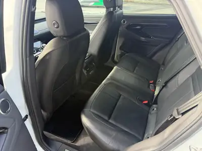 Land Rover Range Rover Evoque R-Dynamic P 250 SE — SUV compact hybride, première main — Miniature 11
