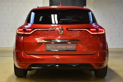 Renault Mégane Grandtour 1.5 dCi GT — Monospace diesel sportif, 88 000 km, fresch service — tableau de bord