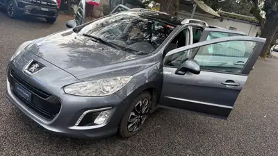 Peugeot 308 SW 1.6 Turbo Sport Pack — Monospace polyvalent, sans sinistre — Miniature 14