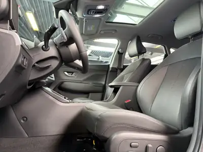 Hyundai Kona EV 65.4 kWh Vertex — SUV électrique 217 ch, quasi neuf à 15 km — Miniature 10