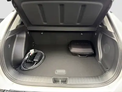 Hyundai Kona EV 65.4 kWh Vertex — SUV électrique 217 ch, quasi neuf à 15 km — Miniature 15