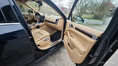 Porsche Cayenne S E-Hybrid 2015 — Hybride rechargeable performant, batterie neuve 2024 — Thumbnail 13