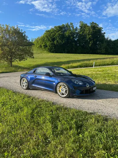 Alpine A110 Légende 2019 — Coupé sportif français, 252 ch et seulement 40'000 km — Armaturenbrett