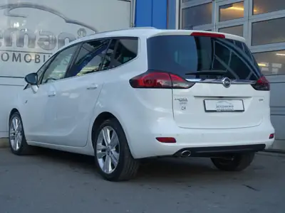 Opel Zafira Tourer 2.0 CDTi 170 ch — Monospace 7 places, diesel économique et fiable — dashboard