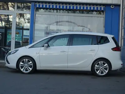Opel Zafira Tourer 2.0 CDTi 170 ch — Monospace 7 places, diesel économique et fiable — Thumbnail 7
