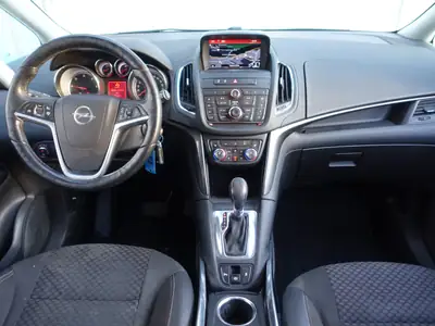 Opel Zafira Tourer 2.0 CDTi 170 ch — Monospace 7 places, diesel économique et fiable — Thumbnail 11