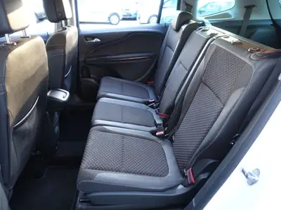Opel Zafira Tourer 2.0 CDTi 170 ch — Monospace 7 places, diesel économique et fiable — Thumbnail 15