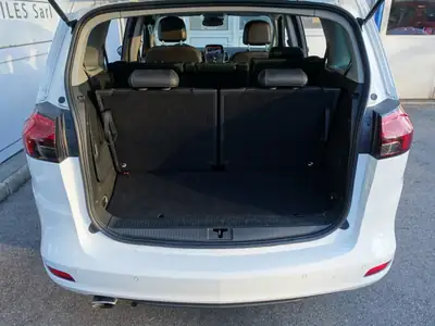 Opel Zafira Tourer 2.0 CDTi 170 ch — Monospace 7 places, diesel économique et fiable — Thumbnail 18