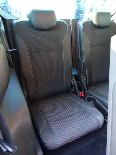 Opel Zafira Tourer 2.0 CDTi 170 ch — Monospace 7 places, diesel économique et fiable — Thumbnail 16