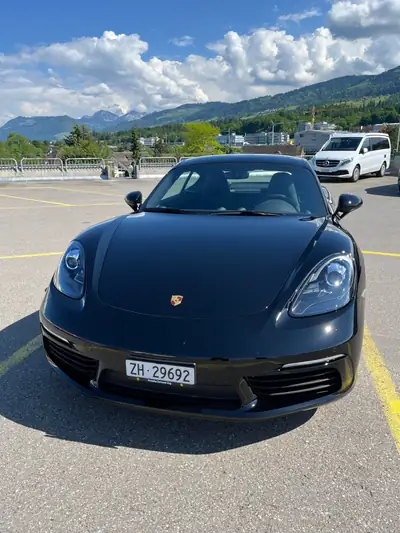 Porsche 718 Cayman 2.0 PDK — Coupé sportif affûté, 15'900 km seulement — Miniature 8