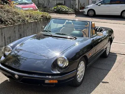Alfa Romeo Spider 2.0 — Cabriolet italien emblématique, 57'000 km, sans sinistre — Heckansicht