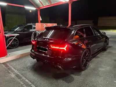 Audi RS6 Avant 4.0 TFSI V8 — Break performance tuné ABT 705cv — fianco