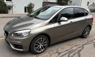 BMW 225 Active Tourer xDrive — Monospace premium, traction intégrale et panorama — vue extérieure