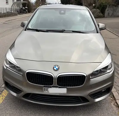 BMW 225 Active Tourer xDrive — Monospace premium, traction intégrale et panorama — détail