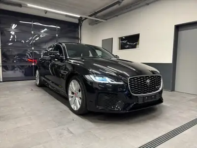 Jaguar XF P250 — Élégance britannique, motorisation moderne et garantie constructeur — Außenansicht