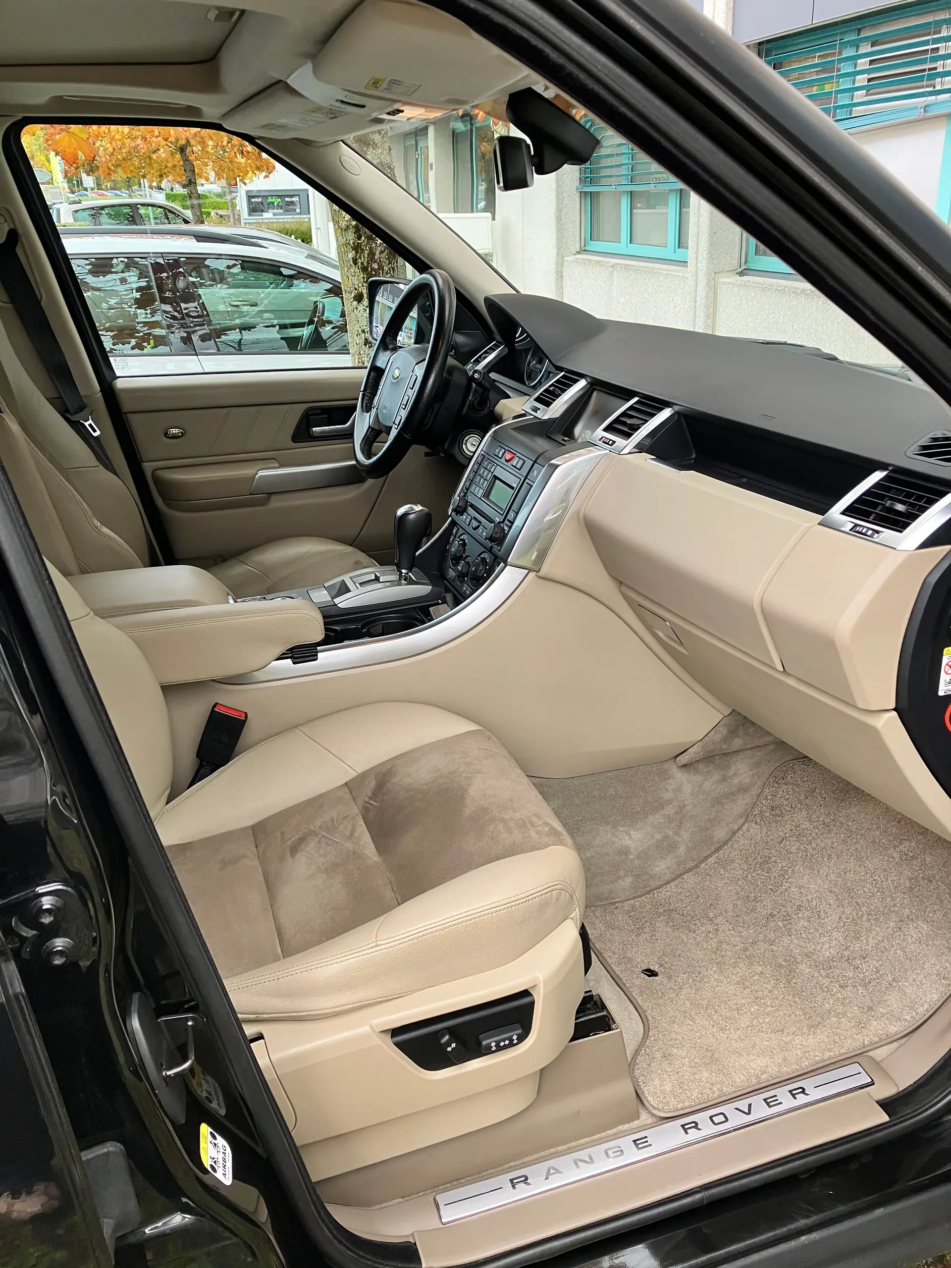 Land Rover Range Rover Sport 3.6 TDV8 — SUV premium diesel, seulement 105'000 km — Außenansicht