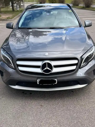 Mercedes-Benz GLA 200 CDI 4Matic — SUV compact diesel, faible kilométrage et entretien complet — Miniatur 10