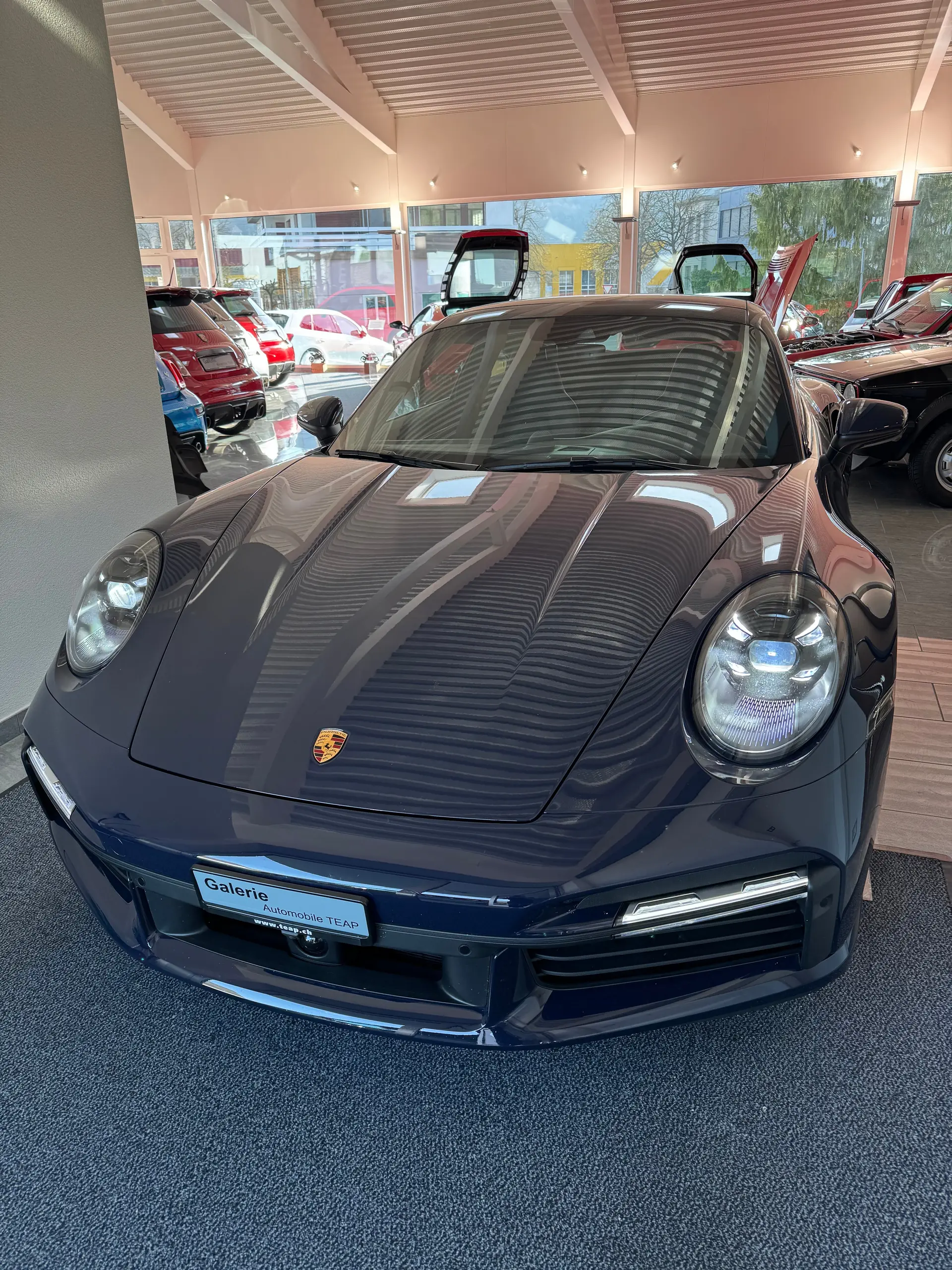 Porsche 911 Turbo S PDK — 650 ch, transmission intégrale, état impeccable