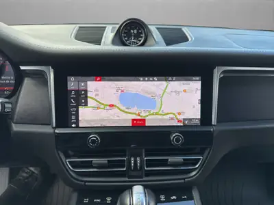 Porsche Macan GTS PDK — Performance sportive et polyvalence SUV premium — Miniature 15