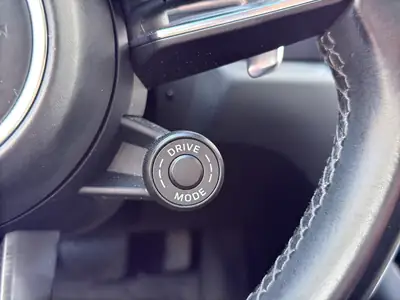 Porsche Macan GTS PDK — Performance sportive et polyvalence SUV premium — Miniature 24