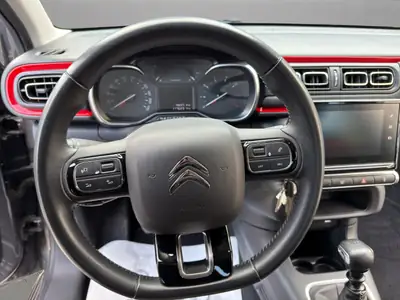 Citroën C3 1.2i PureTech Shine — Citadine fiable, faible consommation et équipée — Miniatur 10