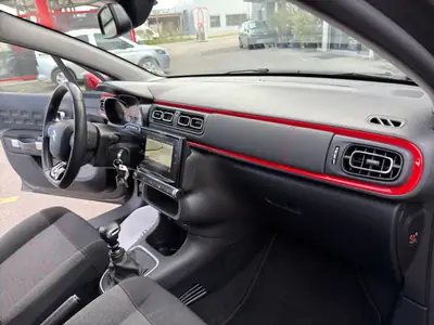 Citroën C3 1.2i PureTech Shine — Citadine fiable, faible consommation et équipée — Miniatur 21