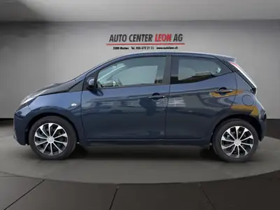 Toyota Aygo 1.0 VVT-i X-Play 2016 — Citadine fiable, économe et sans accident — rear view