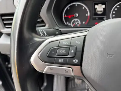VW Caddy Kombi 2.0 TDI — Monospace familial 7 places, diesel économique et équipé — Miniature 21