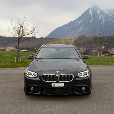 BMW 528i Touring xDrive — Monospace premium tous terrains, 245 ch et traction intégrale — Seitenansicht
