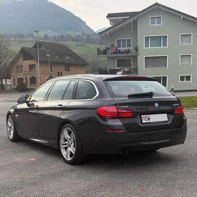 BMW 528i Touring xDrive — Monospace premium tous terrains, 245 ch et traction intégrale — Innenraum