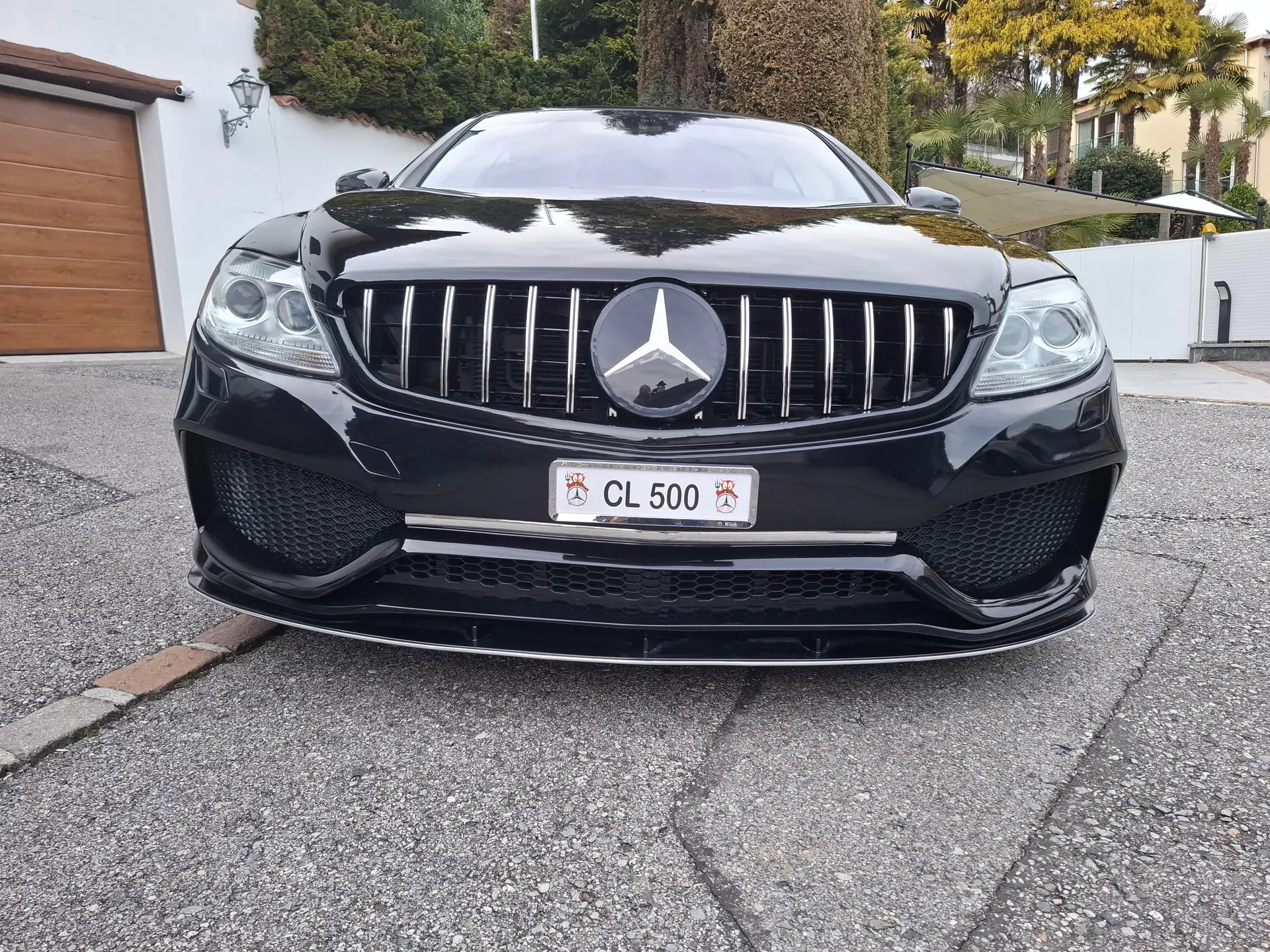 Mercedes-Benz CL 500 V8 — Coupé Gran Turismo musclé, 81'000 km seulement