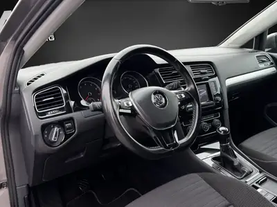 VW Golf 1.4 TSI Cup — Citadine dynamique, contrôle technique et révision inclus — Thumbnail 8