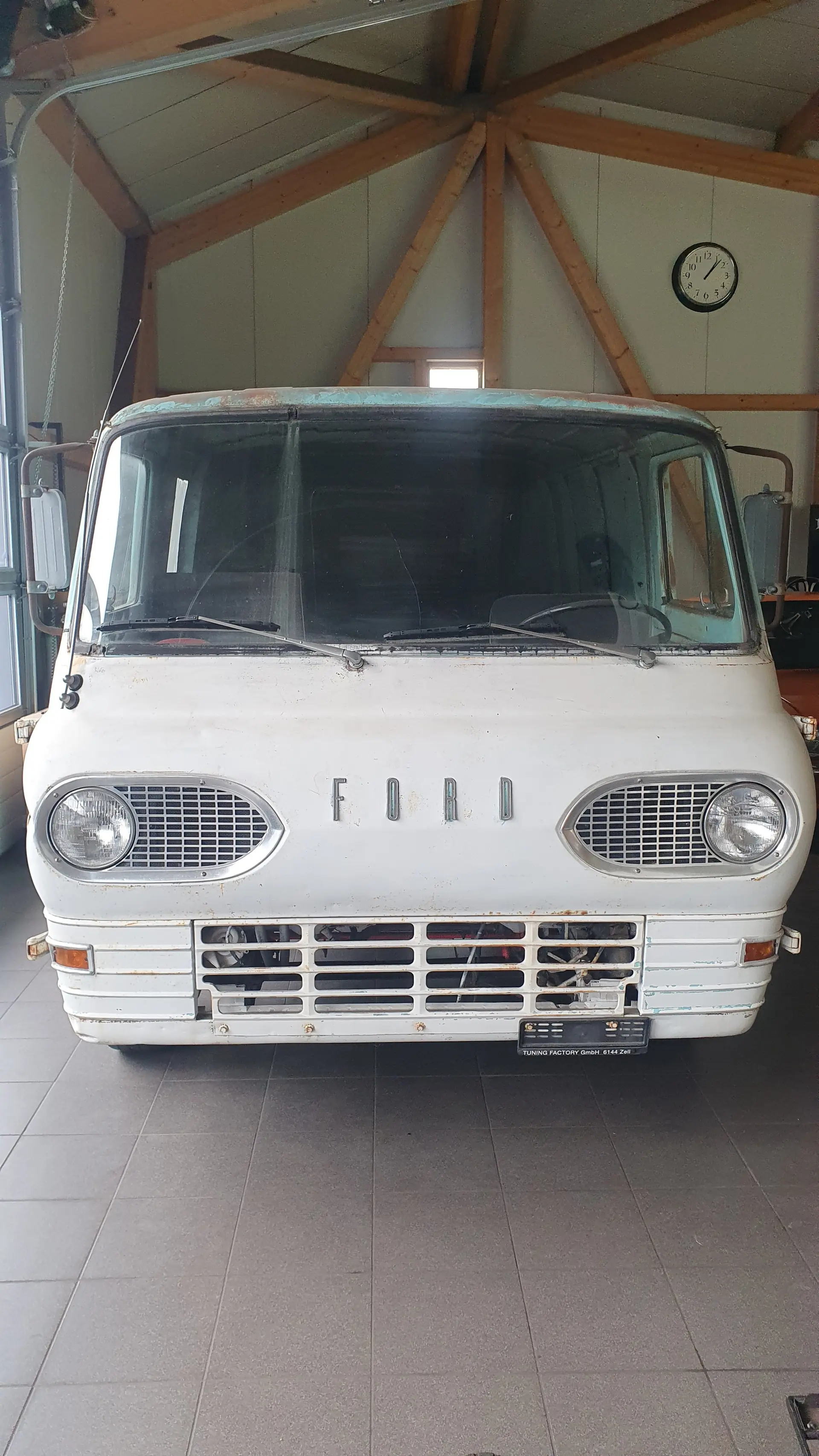 Ford Econoline 1965 occasion Zell — 3