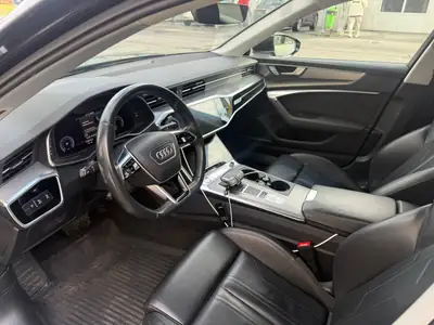 Audi A6 Limousine 50 TDI Sport — Berline Premium diesel quattro, faible kilométrage — tableau de bord