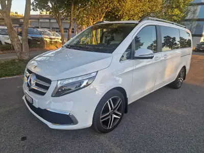 Mercedes-Benz V 220 d Lang 4Matic — Monospace premium 7 places, diesel économe et sécurisé — vue extérieure