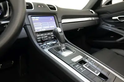 Porsche Boxster 2.7 Black Edition — Cabriolet sportif 265 ch, première main, 14'500 km — Miniature 11