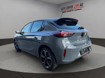 Opel Corsa 1.2 MHEV GS-Line — Citadine hybride légère, neuve et garantie constructeur — interior
