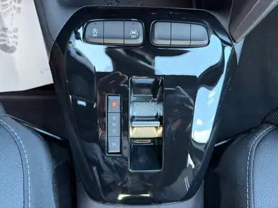 Opel Corsa 1.2 MHEV GS-Line — Citadine hybride légère, neuve et garantie constructeur — Thumbnail 23